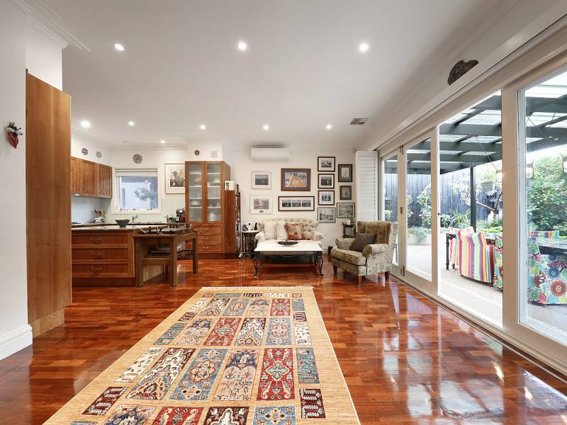 2C Barkly Street, BRIGHTON, VIC 3186 Australia