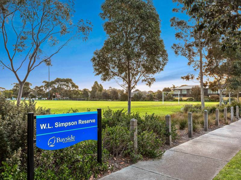 80 Fewster Road, HAMPTON, VIC 3188 Australia