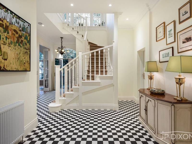 39 Halifax Street, BRIGHTON, VIC 3186 Australia