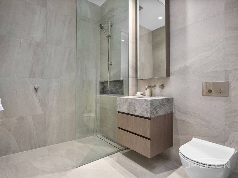 201/20A - 20B Black  Street, BRIGHTON, VIC 3186 Australia