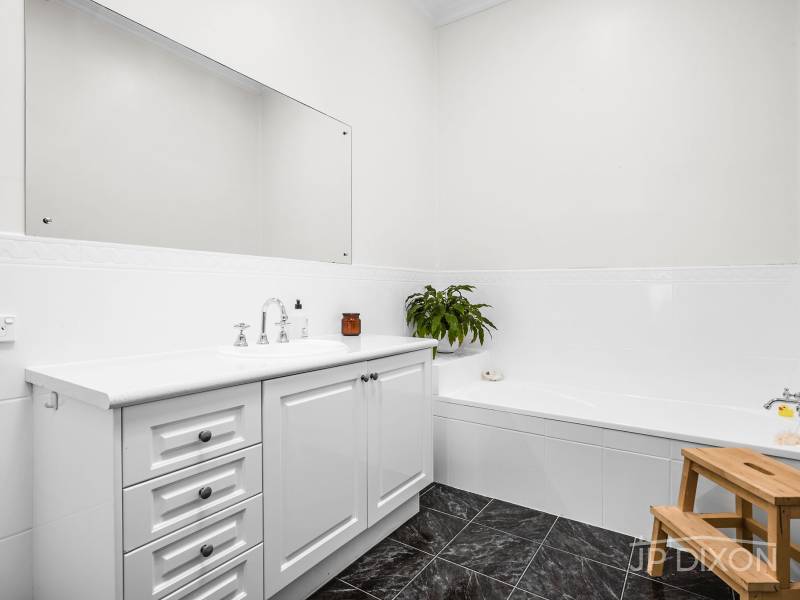 27 Marina Road, MENTONE, VIC 3194 Australia