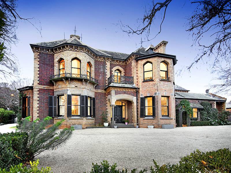 5 Leslie Grove, BRIGHTON, VIC 3186 Australia