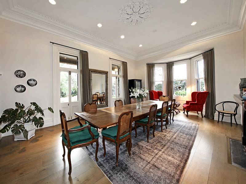 5 Leslie Grove, BRIGHTON, VIC 3186 Australia