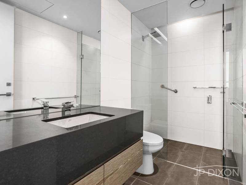 201/32 Warleigh Grove, BRIGHTON, VIC 3186 Australia