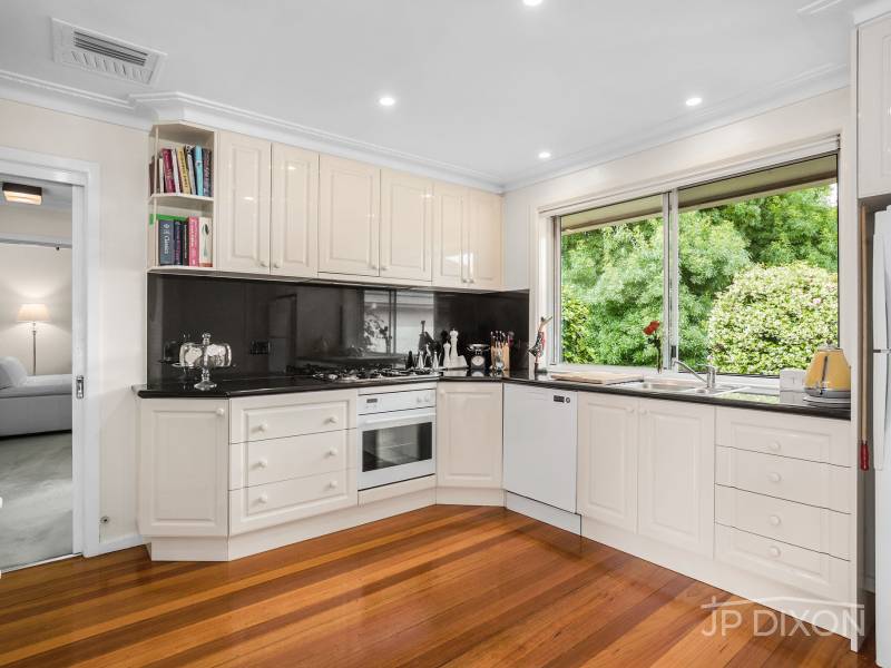 11 Dingley Court, DINGLEY VILLAGE, VIC 3172 Australia