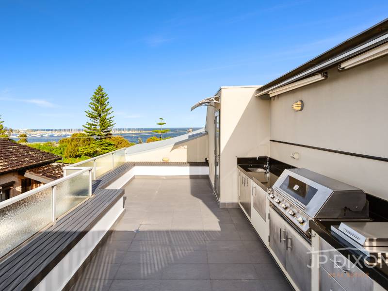 42B Beach Road, HAMPTON, VIC 3188 Australia