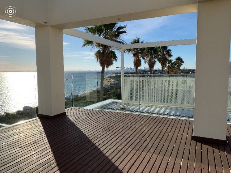 90 Esplanade, BRIGHTON, VIC 3186 Australia