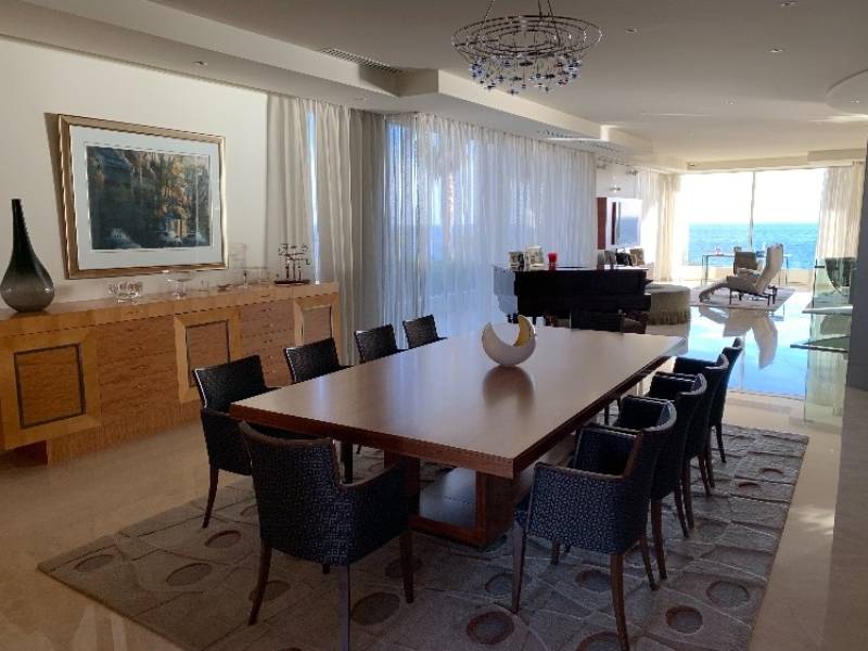 90 Esplanade, BRIGHTON, VIC 3186 Australia