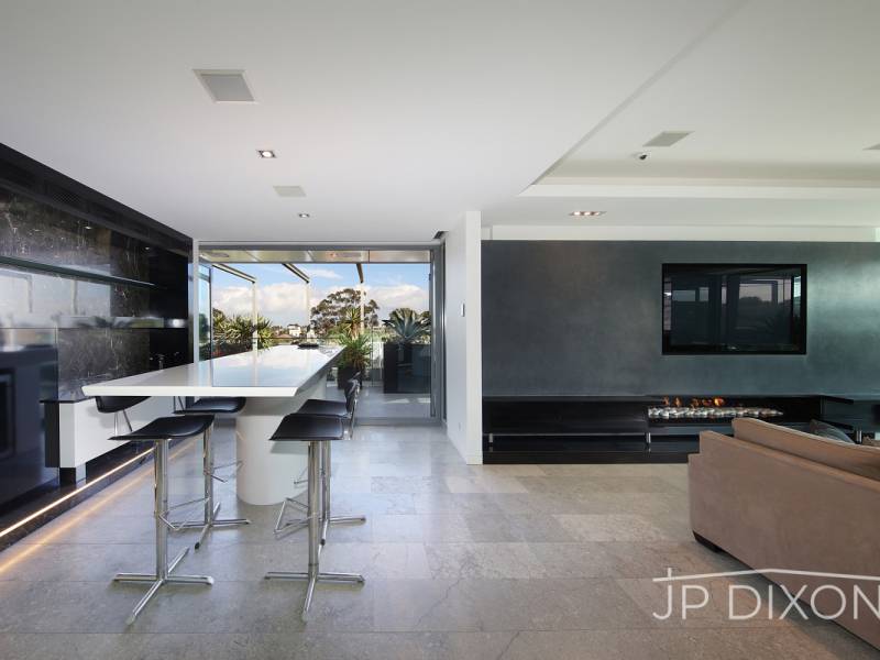 8 Cochrane Street, BRIGHTON, VIC 3186 Australia