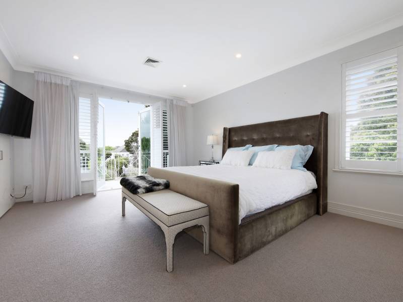 24 Gordon Street, HAMPTON, VIC 3188 Australia