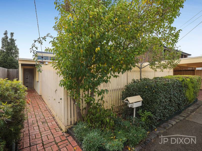 21 Lawrence Street, BRIGHTON, VIC 3186 Australia