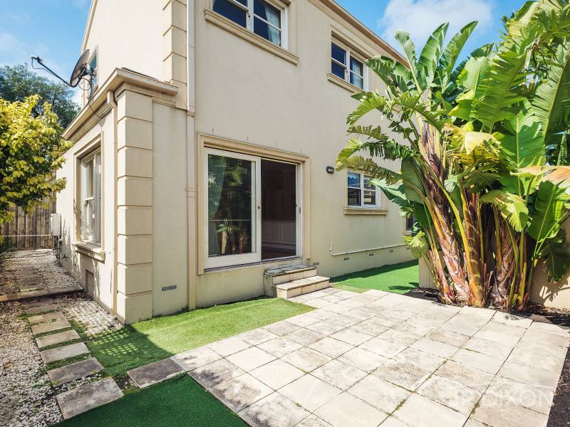 2/14 Asling Street, BRIGHTON, VIC 3186 Australia