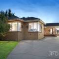 15 Merton Close, CHELTENHAM, VIC 3192 Australia