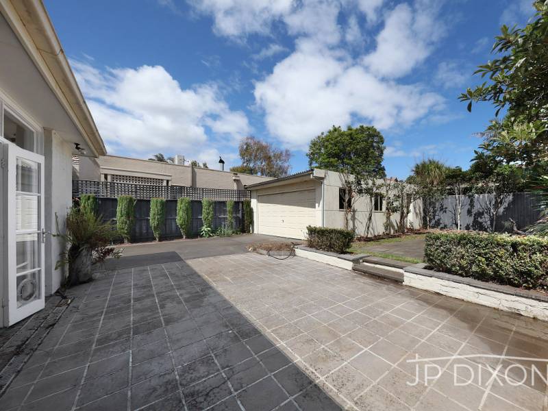 138 Bay Street, BRIGHTON, VIC 3186 Australia