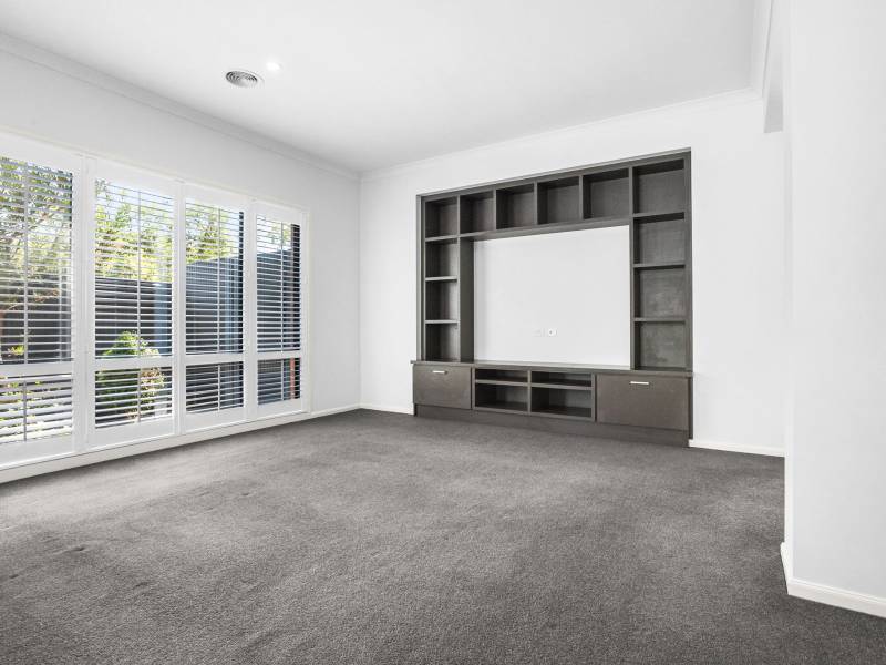 1 Susan Street, HAMPTON, VIC 3188 Australia