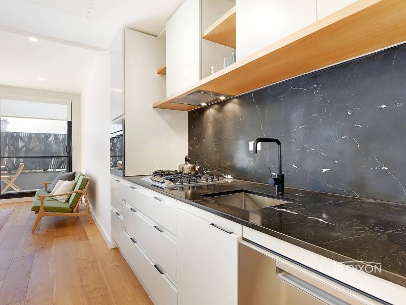 204/26 Warleigh Grove, BRIGHTON, VIC 3186 Australia