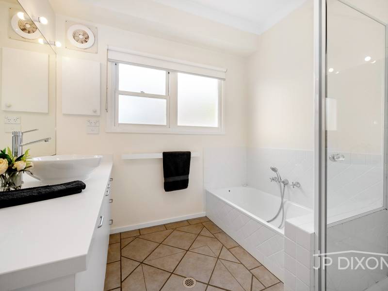 13 Cooper Grove, SORRENTO, VIC 3943 Australia