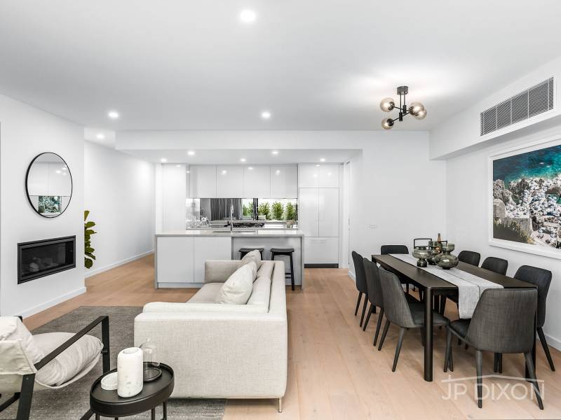 75 Outer Crescent, BRIGHTON, VIC 3186 Australia