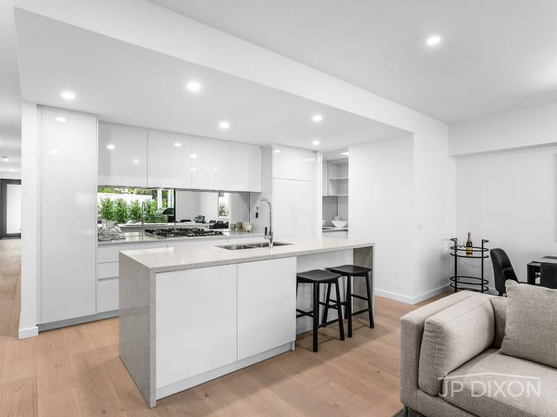 75 Outer Crescent, BRIGHTON, VIC 3186 Australia