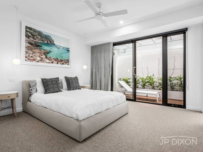 75 Outer Crescent, BRIGHTON, VIC 3186 Australia