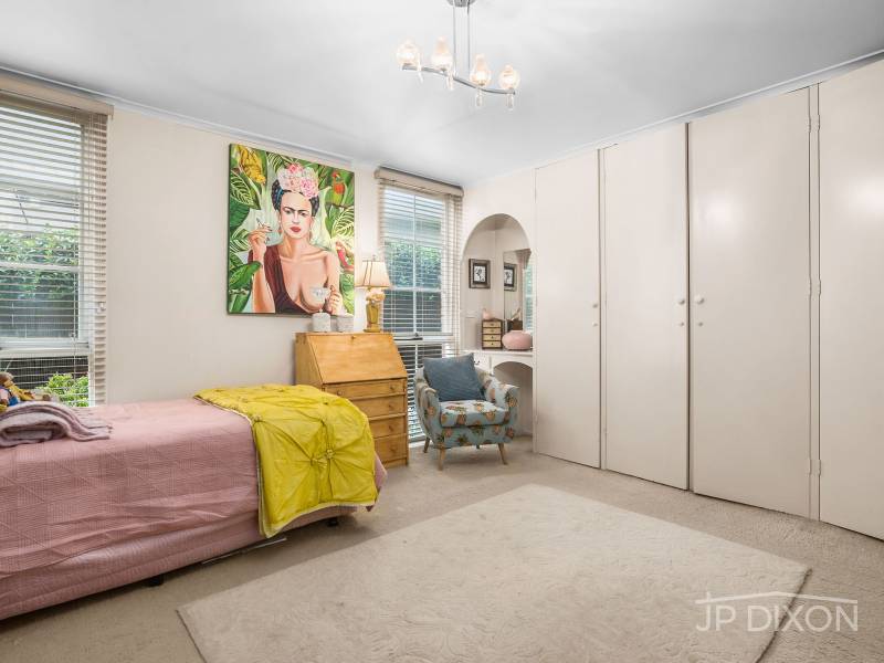 37 Middle Crescent, BRIGHTON, VIC 3186 Australia
