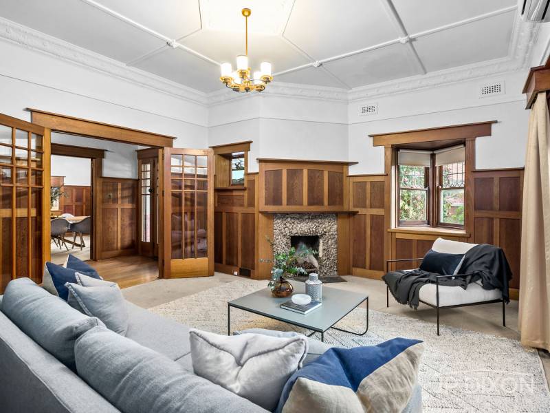 12 Hillcrest Avenue, BRIGHTON, VIC 3186 Australia