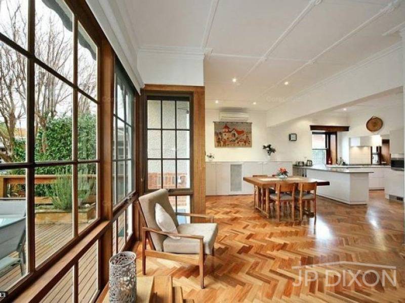 12 Hillcrest Avenue, BRIGHTON, VIC 3186 Australia