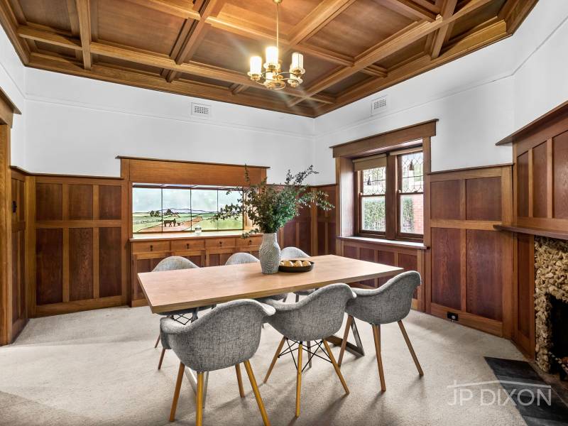 12 Hillcrest Avenue, BRIGHTON, VIC 3186 Australia