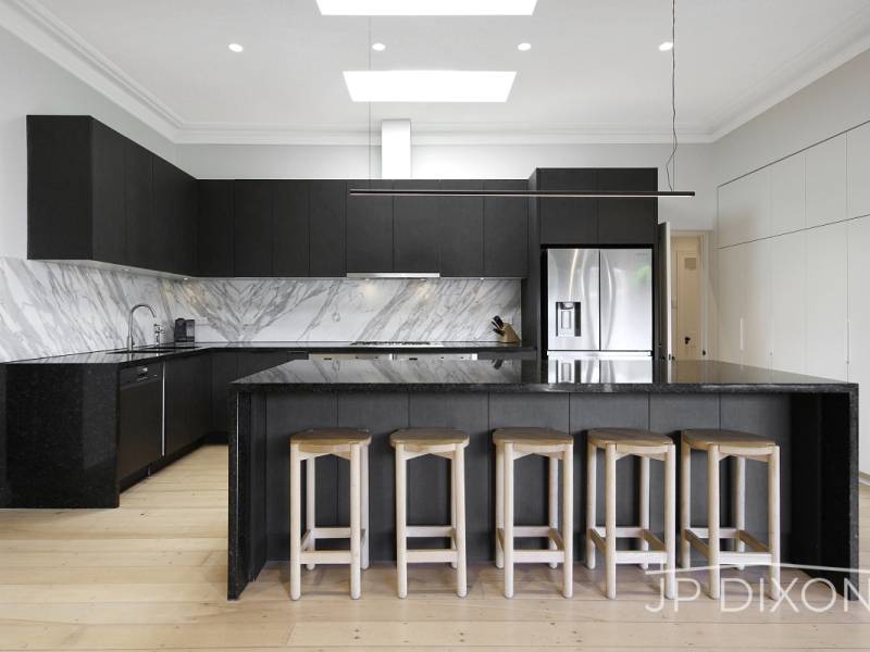 5 Inner Crescent, BRIGHTON, VIC 3186 Australia