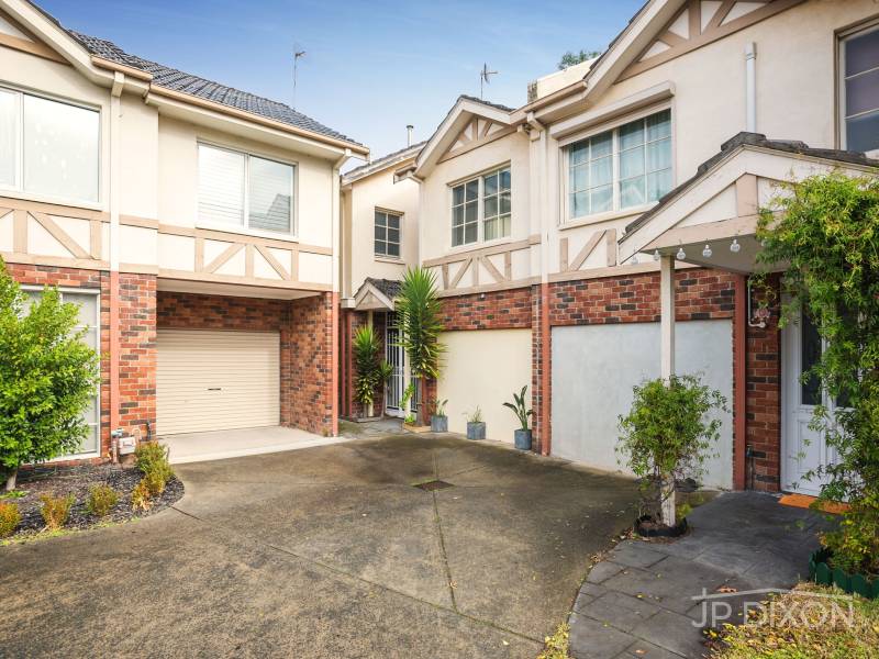 2/3 Sargon Grove, BRIGHTON, VIC 3186 Australia