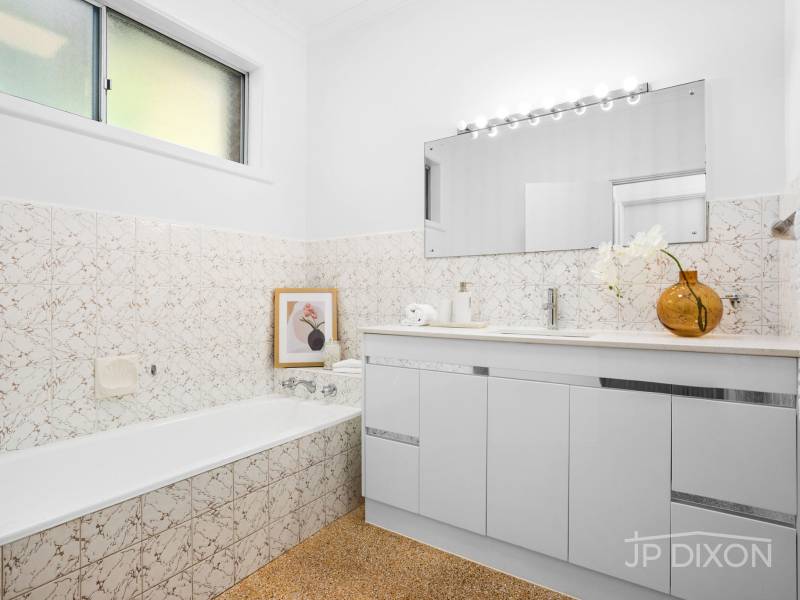 67A Dendy Street, BRIGHTON, VIC 3186 Australia