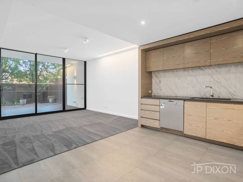 1/32 Warleigh Grove, BRIGHTON, VIC 3186 Australia