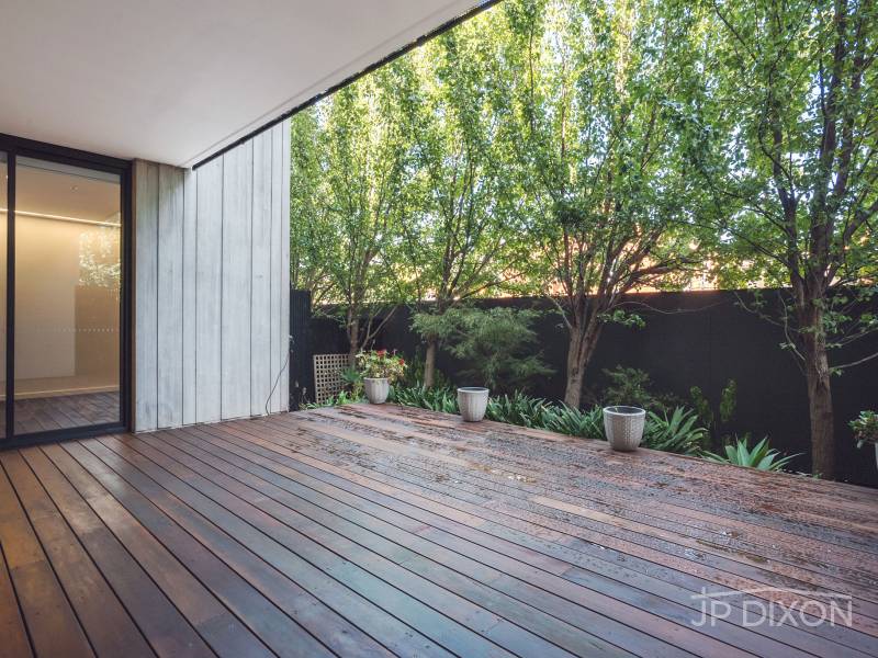 1/32 Warleigh Grove, BRIGHTON, VIC 3186 Australia