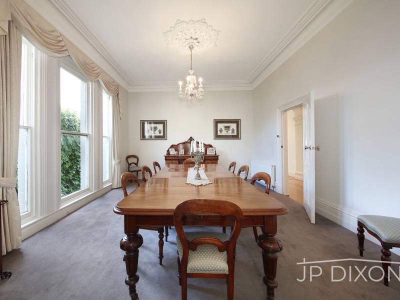33 Elwood Street, BRIGHTON, VIC 3186 Australia