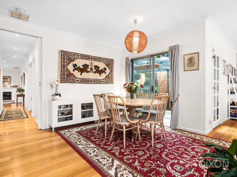 5 Crocus Court, CHELTENHAM, VIC 3192 Australia