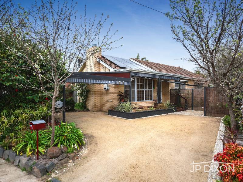 5 Crocus Court, CHELTENHAM, VIC 3192 Australia