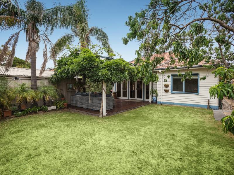 39 Elliott  Street, CHELTENHAM, VIC 3192 Australia