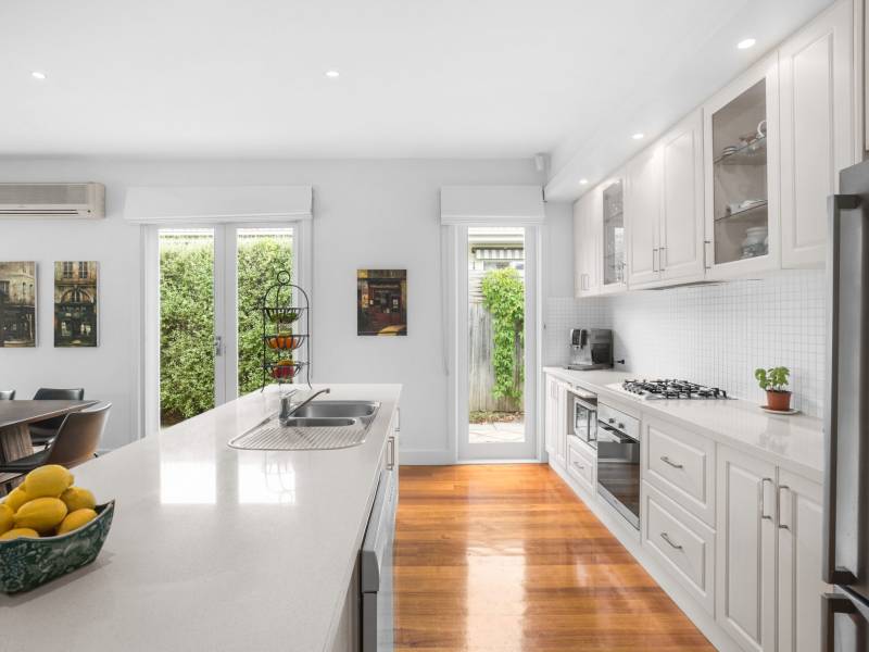 39 Elliott  Street, CHELTENHAM, VIC 3192 Australia