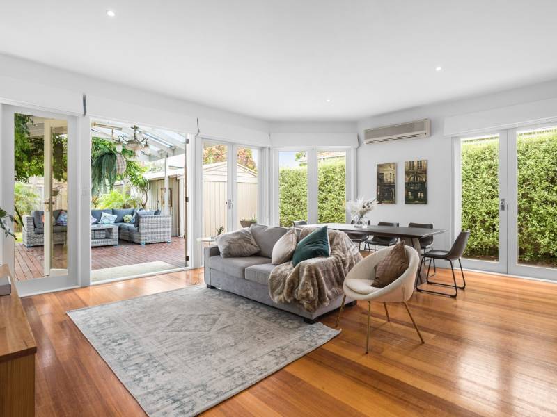 39 Elliott  Street, CHELTENHAM, VIC 3192 Australia