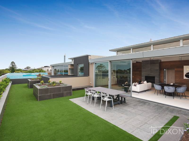 8/17 Well Street, BRIGHTON, VIC 3186 Australia