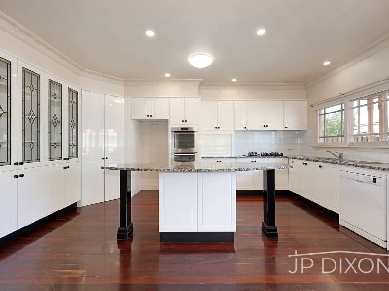 94 Bay Street, BRIGHTON, VIC 3186 Australia