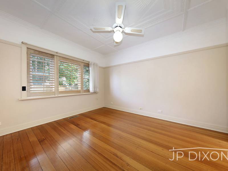 94 Bay Street, BRIGHTON, VIC 3186 Australia