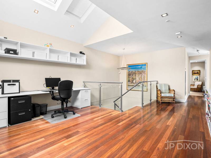 63 Outer Crescent, BRIGHTON, VIC 3186 Australia