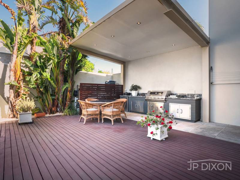 63 Outer Crescent, BRIGHTON, VIC 3186 Australia