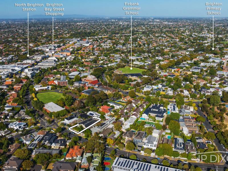 63 Outer Crescent, BRIGHTON, VIC 3186 Australia