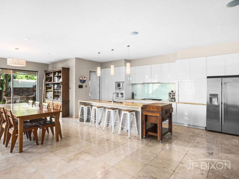 63 Outer Crescent, BRIGHTON, VIC 3186 Australia