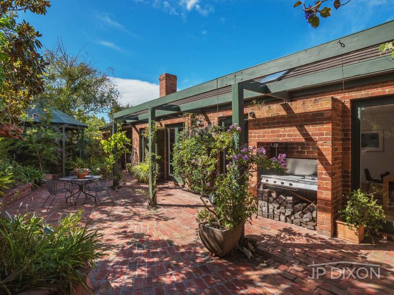 33 Elizabeth Street, BRIGHTON EAST, VIC 3187 Australia