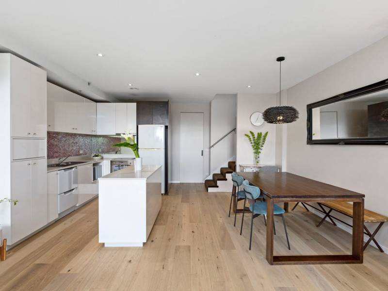 16/27 Izett Street, PRAHRAN, VIC 3181 Australia