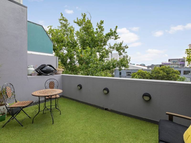 16/27 Izett Street, PRAHRAN, VIC 3181 Australia