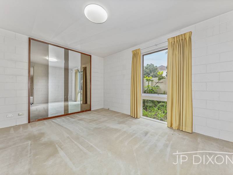 18 Outer Crescent, BRIGHTON, VIC 3186 Australia